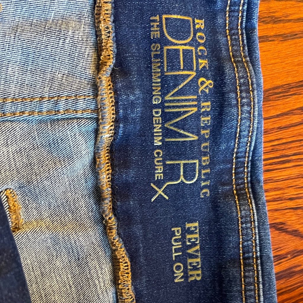 Rock Republic Dark Blue Slim Jeans Brand New Rock Republic Dark Blue Slim Jeans Brand New